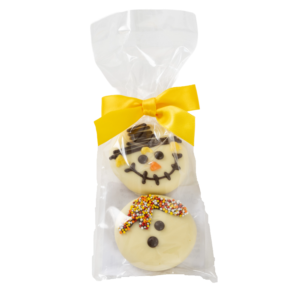 White Chocolate-Covered Oreo® Scarecrow